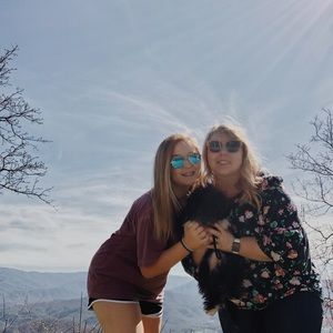 Meet your Posher, Molly